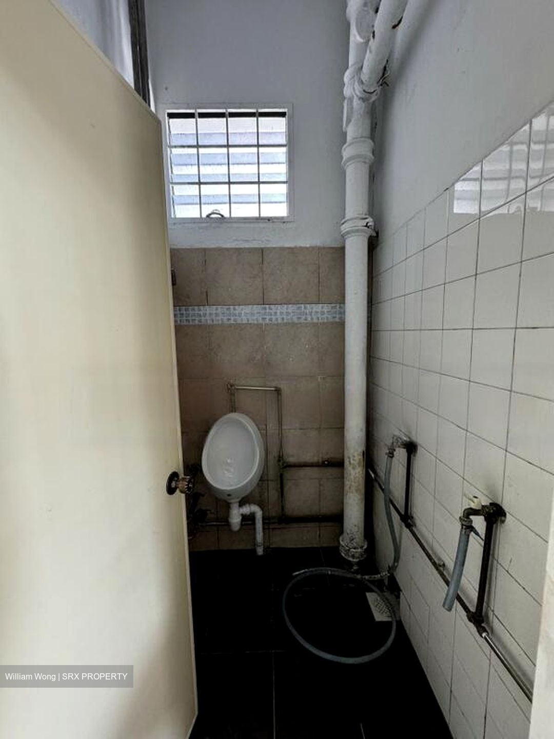 Changi Village Road (D17), Retail #451195671